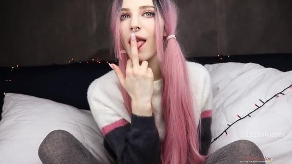 爸爸和我一起高潮吧 – 紧致小妹高潮