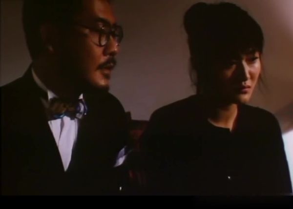 【现代情欲篇之换妻档案】-香港三级-中文字幕