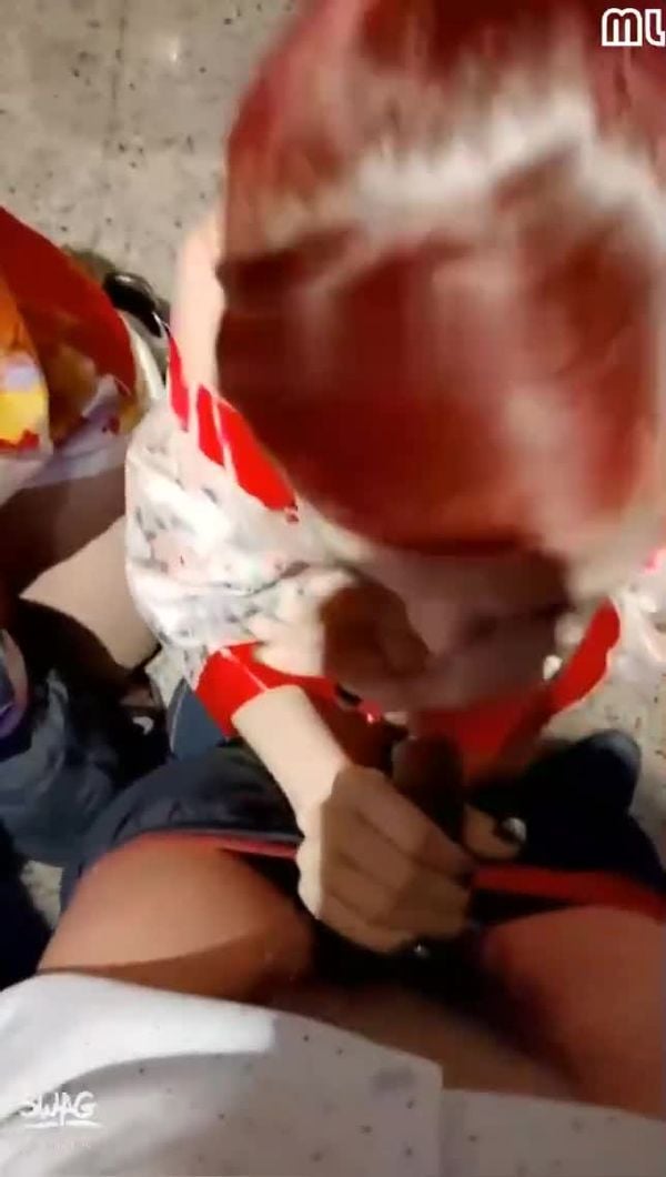 vavababy 美手美脚并用让处男爽到升天