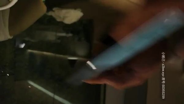 肌肉佬寻花 啪啪极品B 20201221