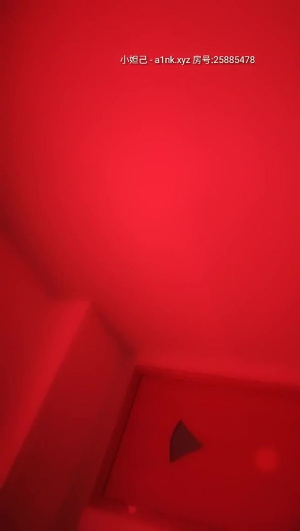 会所【刺激战场】偷拍少妇服务全程胸推漫游臀推毒龙服务认真技术过硬