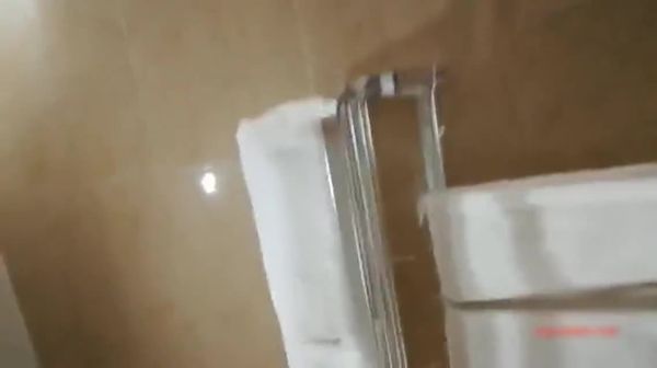 酒店开房约会极品女友口爆完靠着窗背后位