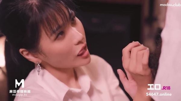 mdx0022-欲女上司／饥渴女上司逼我操她